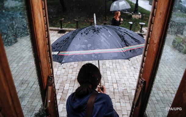 В Украину идут дожди и грозы