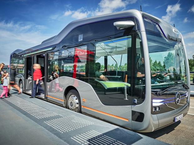  Mercedes презентовал «автобус будущего» 