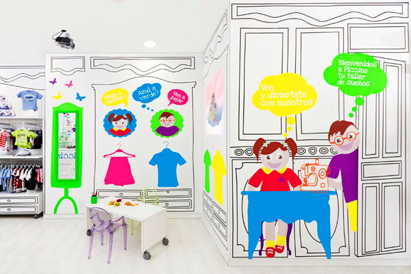 Яркий и красочный дизайн детского магазина piccino