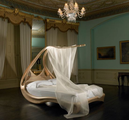 Сказочная элегантность или потрясающая спальня для принцессы от маститого дизайнера jospeh walsh