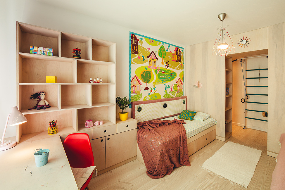 Вносим тепло и уют в интерьер детской комнаты для девочки с помощью советов дизайнеров