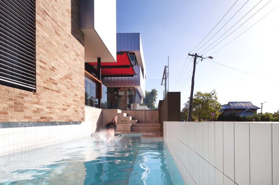 Современный south perth house в австралии, город перт. дизайн студии matthews mcdonald architects